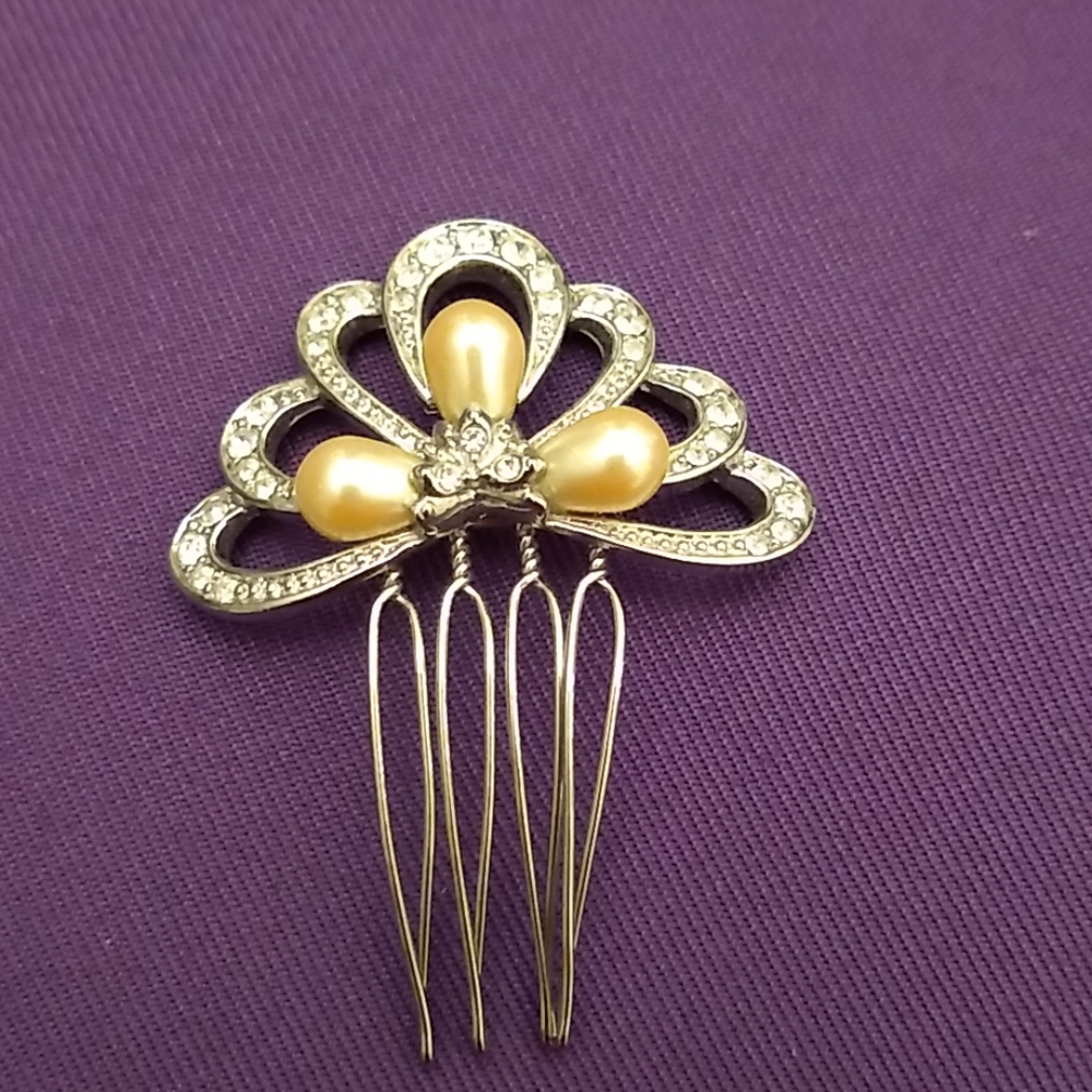 Silver and Pearl Combs for Hair